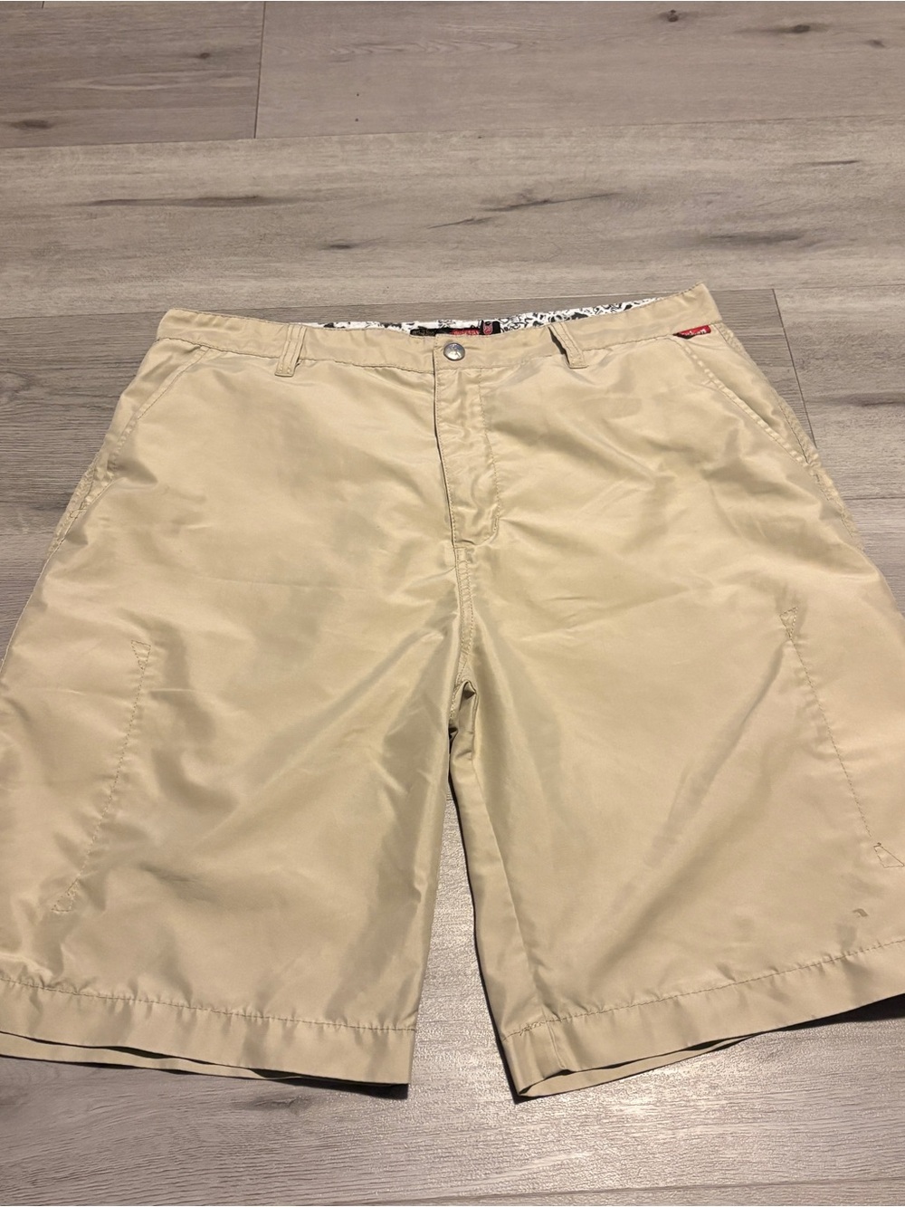 Quiksilver Men's Beige Flat Front Shorts